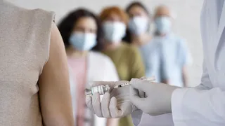 Imagem ilustrativa da imagem Alerta para baixa adesão de vacinas contra HPV em jovens