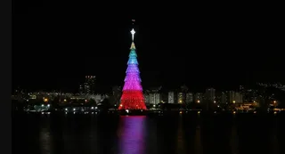 Imagem ilustrativa da imagem Árvore de Natal da Lagoa vai voltar; Botafogo também terá uma