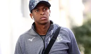 Imagem ilustrativa da imagem Atacante Jô, ex-Corinthians, é preso em aeroporto de São Paulo