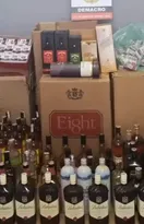 Imagem ilustrativa da imagem Bebidas suspeitas de conter metanol são recolhidas no Rio