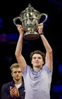 Imagem ilustrativa da imagem Carioca João Fonseca vence ATP 500 e entra no top 30