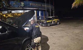 Imagem ilustrativa da imagem Carro clonado avaliado em R$ 250 mil é recuperado na Dutra