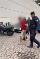 Imagem ilustrativa da imagem 'Chefão' violento do tráfico no Sul é preso escondido em Niterói