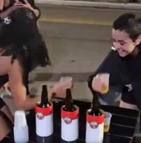 Imagem ilustrativa da imagem Corrida inusitada agita a orla de Boa Viagem, em Niterói; vídeo