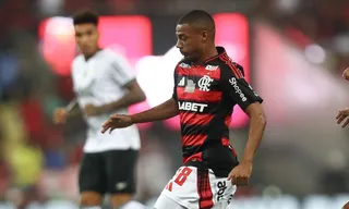 Imagem ilustrativa da imagem De la Cruz sofre lesão e vira desfalque do Flamengo
