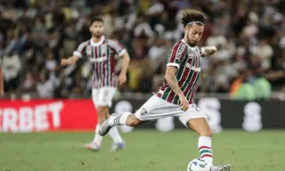 Imagem ilustrativa da imagem De virada, Flu ganha o clássico contra o Vasco no Maracanã