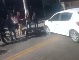 Imagem ilustrativa da imagem Duas pessoas feridas após batida entre carro e moto em Niterói
