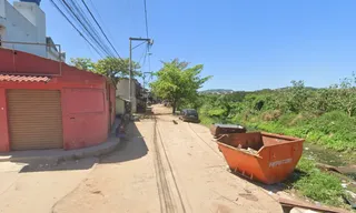 Imagem ilustrativa da imagem Dupla tenta se esconder da polícia dentro de casa em Niterói