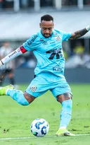 Imagem ilustrativa da imagem Expulsão de Neymar pode antecipar futuro no Santos; entenda