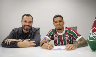Imagem ilustrativa da imagem Fluminense anuncia renovação de contrato com joia da base