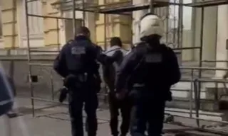 Imagem ilustrativa da imagem Foragido cheio de anotações criminais é preso em Niterói