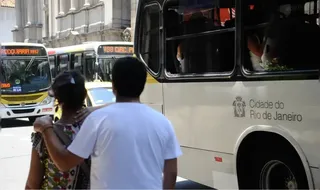 Imagem ilustrativa da imagem Greve de motoristas de ônibus do Rio chega ao fim