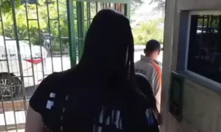Imagem ilustrativa da imagem Homem é preso em Maricá após ameaçar companheira de morte
