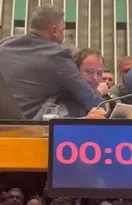 Imagem ilustrativa da imagem Imprensa é proibida de mostrar retirada de Glauber Braga