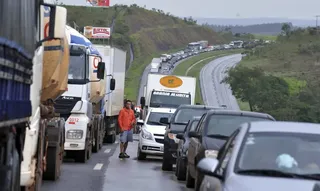 Imagem ilustrativa da imagem Justiça manda governo reativar radares em rodovias