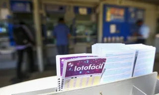 Imagem ilustrativa da imagem Lotofácil tem três vencedores; veja números