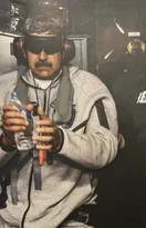 Imagem ilustrativa da imagem Maduro desembarca algemado nos Estados Unidos