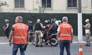 Imagem ilustrativa da imagem Mais de 170 motos são paradas durante blitz em Niterói