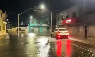 Imagem ilustrativa da imagem 'Mais um dia de terror', diz moradora sobre temporal no RS