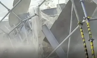 Imagem ilustrativa da imagem Marquise desaba em Copacabana e quase atinge funcionário; vídeo