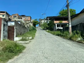 Imagem ilustrativa da imagem Motorista de van escolar é morto dentro de casa em São Gonçalo