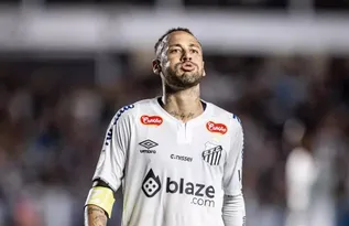 Imagem ilustrativa da imagem Neymar acerta renovação com o Santos até dezembro