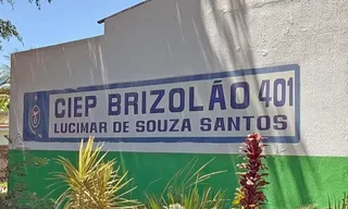 Imagem ilustrativa da imagem Operário morre após cair do 4º andar de Ciep na Baixada