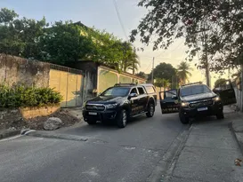 Imagem ilustrativa da imagem PF nas ruas de Niterói e SG para caçar 'bando do Caixa Tem'