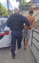 Imagem ilustrativa da imagem PM acha foragido e retira 1 tonelada de barricadas em Niterói