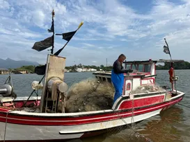 Imagem ilustrativa da imagem Praia em Cabo Frio passa a ter regras para a pesca artesanal