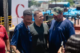 Imagem ilustrativa da imagem Prefeito de Niterói sobre chegada do Réveillon com show da Ludmilla: 'Adoro funkzinho'