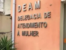 Imagem ilustrativa da imagem Preso por jogar gasolina na mulher após discussão em São Gonçalo