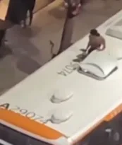 Imagem ilustrativa da imagem Saída da praia tem cenário caótico no Rio; veja vídeos