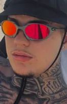 Imagem ilustrativa da imagem Tatuador morre e jovem fica ferida após acidente em São Gonçalo