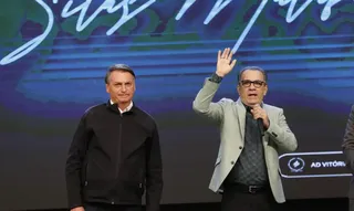 Imagem ilustrativa da imagem 'Te arrebento': veja ataques de Malafaia contra Eduardo Bolsonaro
