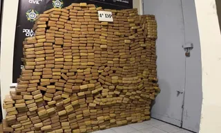 Imagem ilustrativa da imagem Tonelada de droga que iria para comunidades do Rio é apreendida