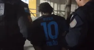 Imagem ilustrativa da imagem Traficante é preso com drogas na Região de Pendotiba, em Niterói