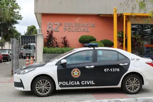 Imagem ilustrativa da imagem Trama macabra termina com jovem morto e mulher baleada em Maricá