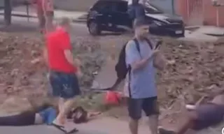 Imagem ilustrativa da imagem Três pessoas ficam feridas em colisão entre motos na RJ-104, em SG