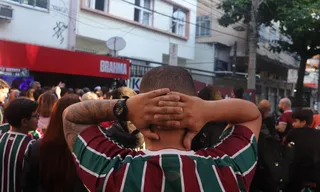Imagem ilustrativa da imagem Tricolores tensos em Niterói com Flu em desvantagem