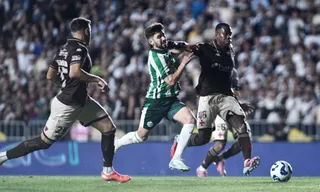 Imagem ilustrativa da imagem Vasco perde em casa e vive pior sequência sob Fernando Diniz