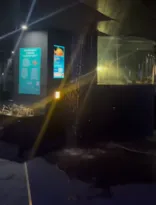 Imagem ilustrativa da imagem Vazamento em tanque de peixes faz teto desabar no AquaRio; veja vídeo