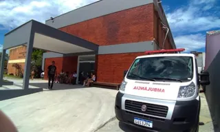 Imagem ilustrativa da imagem Vendedor ambulante morre após se afogar em praia da Região dos Lagos