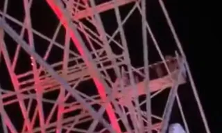 Imagem ilustrativa da imagem Vídeo: criança cai de roda-gigante durante festa de São João