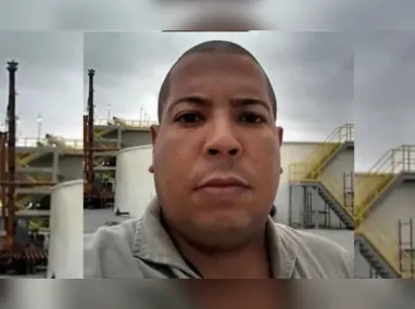 A rua chegou a ser interditada para a realização do trabalho dos bombeiros