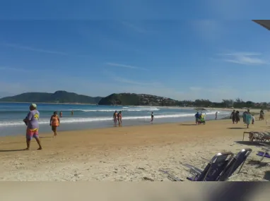 Imagem ilustrativa da imagem Criança fica em estado grave após se afogar na Região dos Lagos