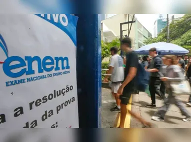 O agressor foi contido por populares até a chegada da Polícia Militar
