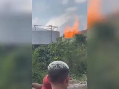 Imagem ilustrativa da imagem Fábrica de álcool explode e mata 2 trabalhadores na Baixada