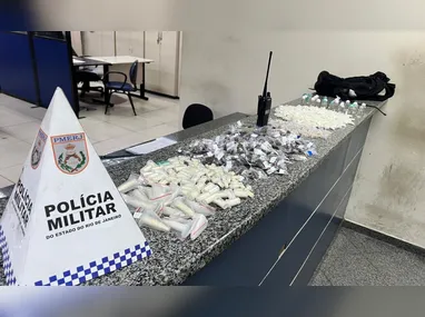 Imagem ilustrativa da imagem Homem é preso por tráfico de drogas em Maricá