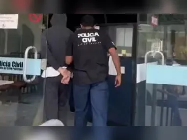 Pais e o irmão mais novo foram mortos com tiros à queima-roupa